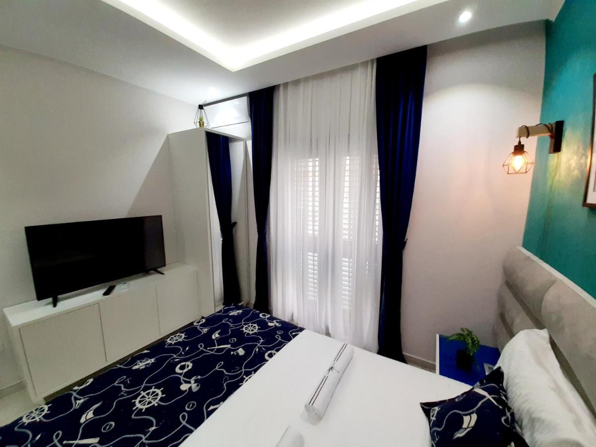 Fiore Di Cattaro **** Lux Apartment With Parking Extérieur photo