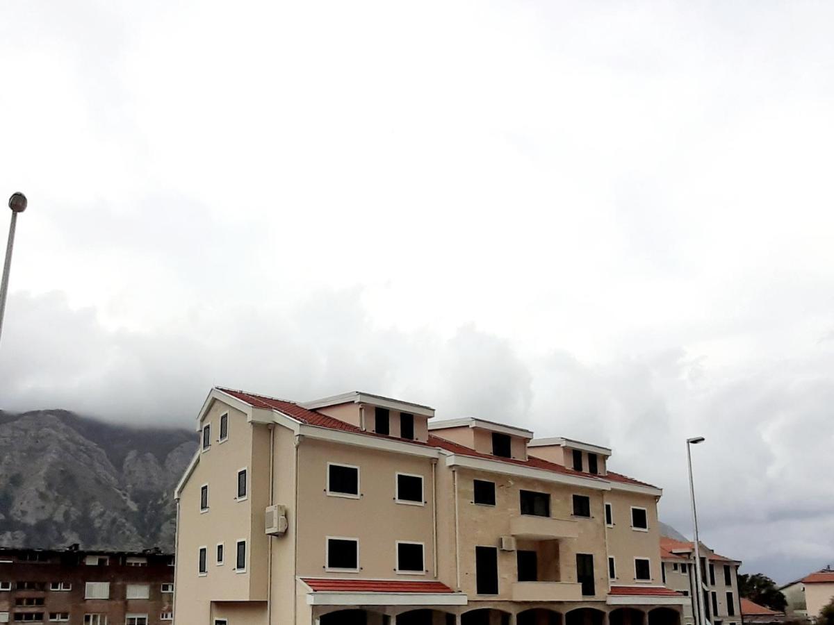 Fiore Di Cattaro **** Lux Apartment With Parking Extérieur photo